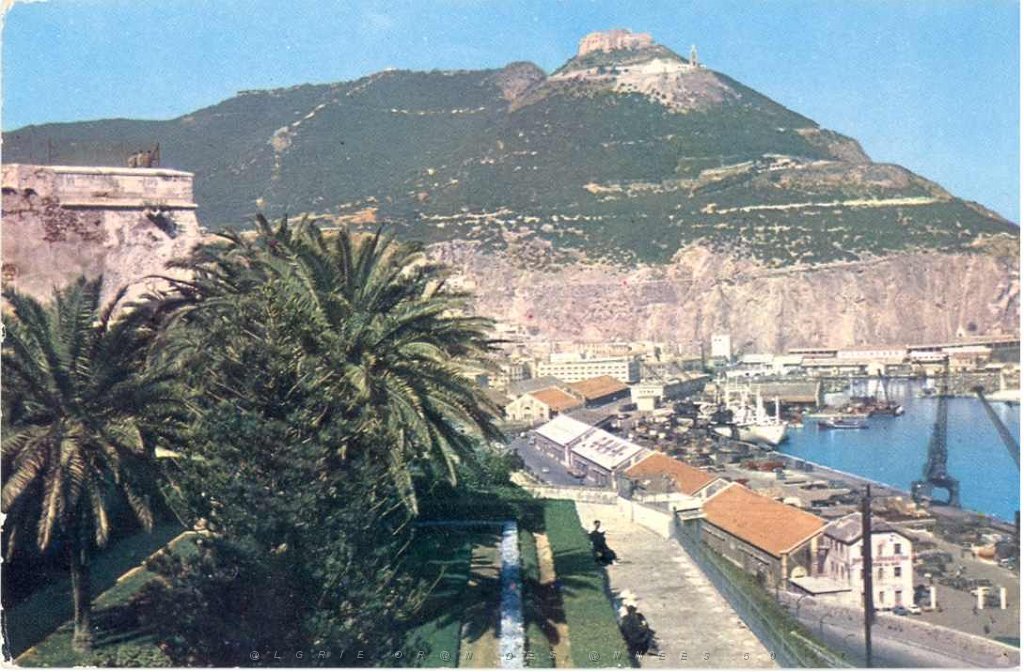 ORAN PROMENADE DE L ETANG 2.JPG